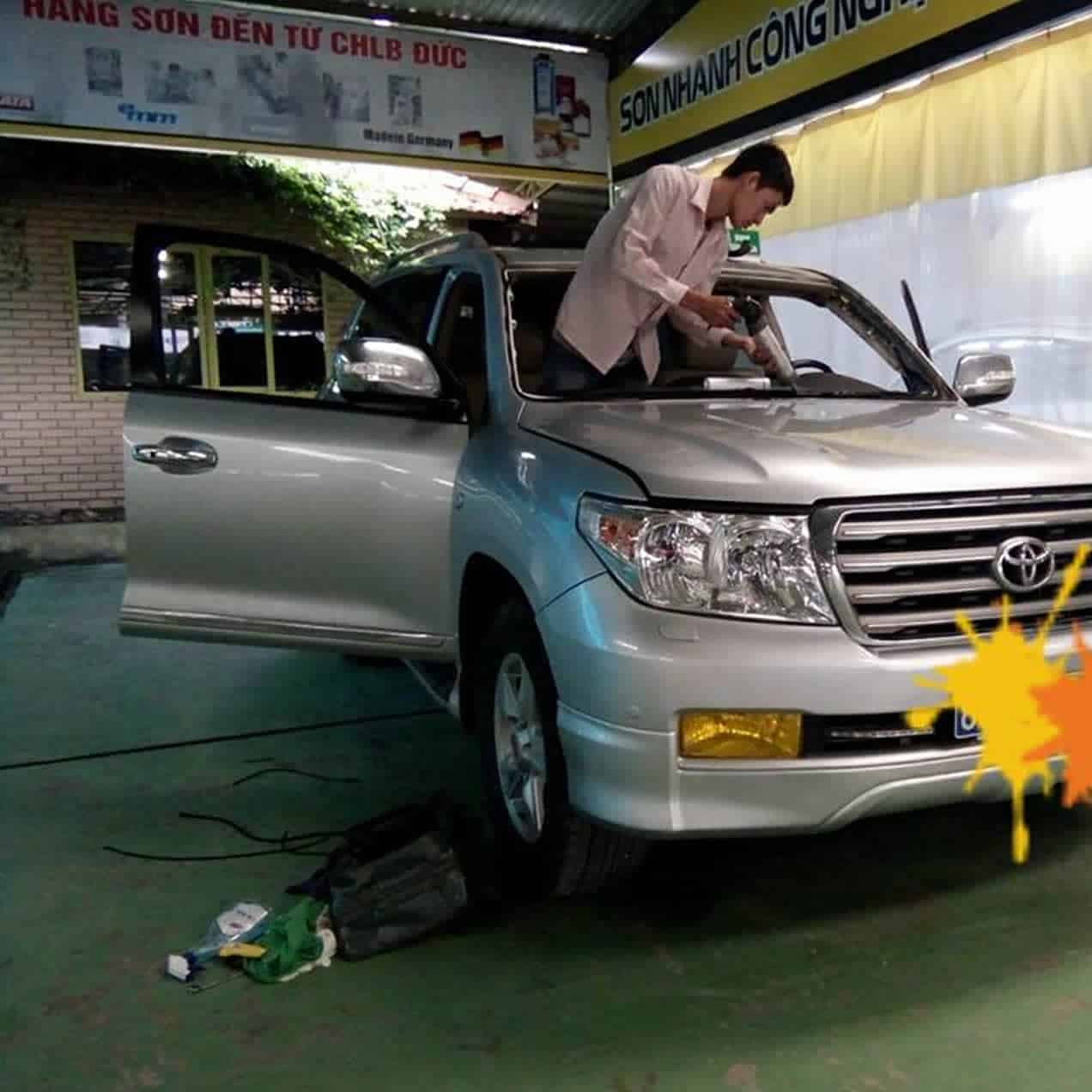 Báo Giá thay kính ô tô