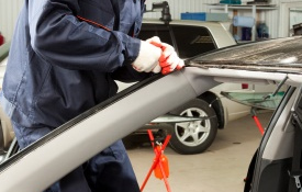 Thay kính XE SSANGYONG