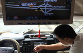 Màn hình dvd xe hơi FORD