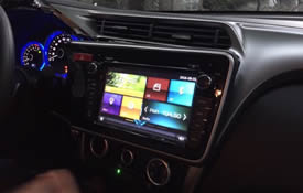 Màn hình dvd xe hơi MAZDA