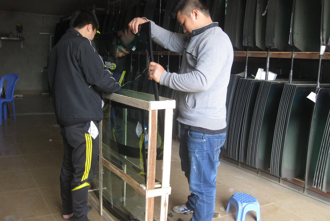 kính ôtô | kính xe hơi | kính xe ôtô | kính ô tô | thay kính xe hơi ôtô | kiếng ô tô | kiếng xe hơi ôtô | gương kính xe ôtô | hcm | sài gòn | bình dương | đồng nai | biên hòa | brvt