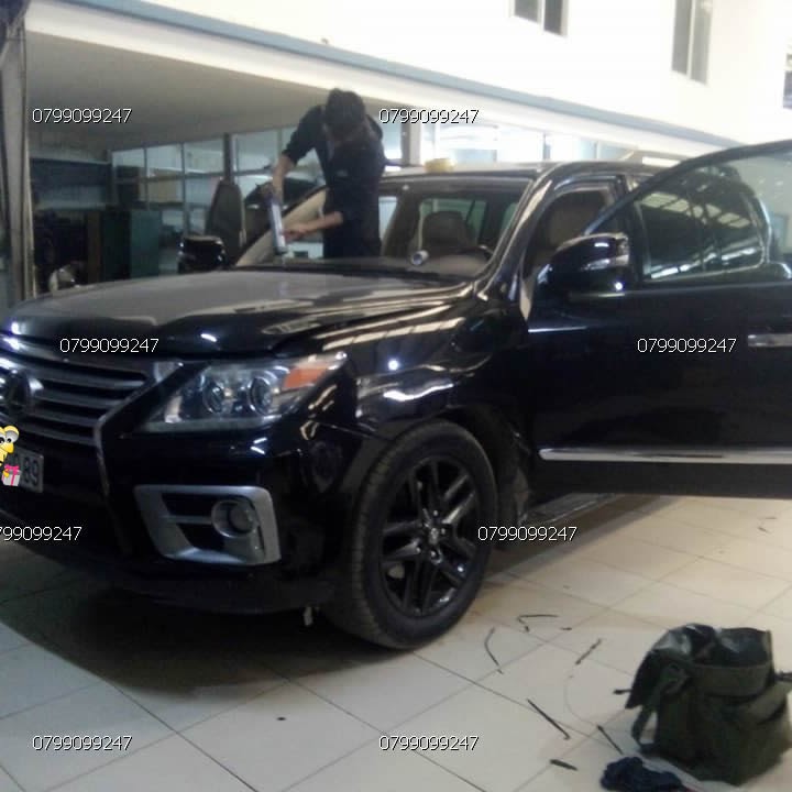 thay kính ô tô sài gòn