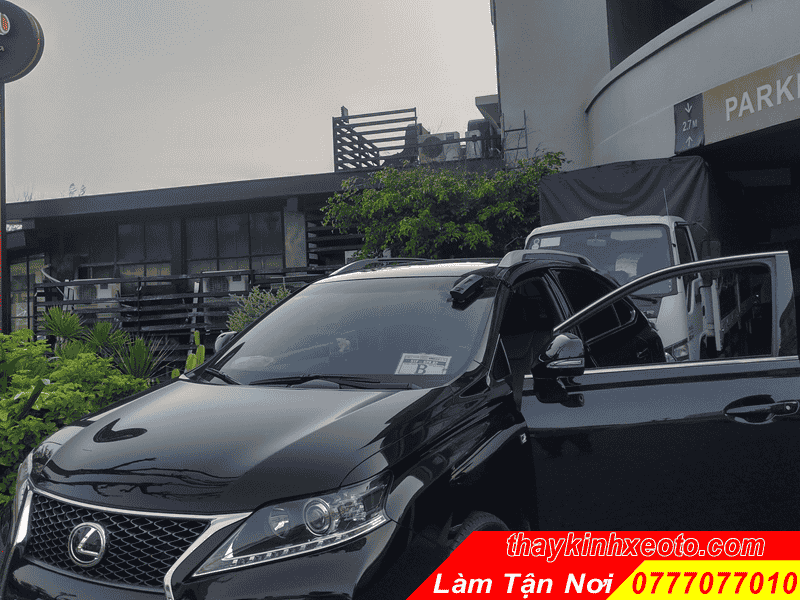 THAY KÍNH XE Ô TÔ TẬN NƠI 15 Thay Kính Chắn Gió Xe Ô Tô