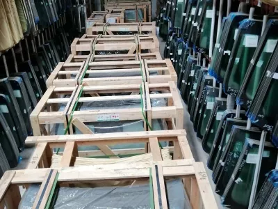 Thay KÍNH Ô tô Hyundai Accent