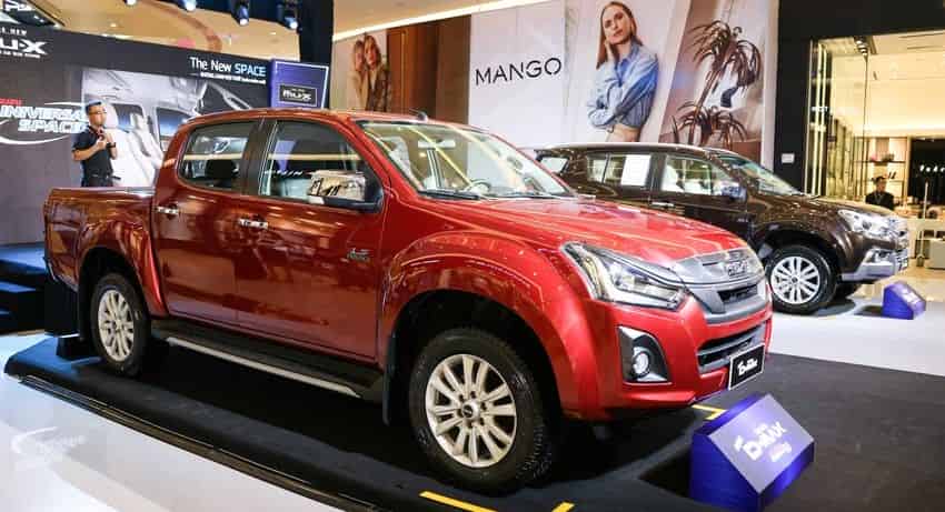 Chuyên THAY KÍNH XE ô tô tận nơi