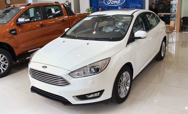 Thay KÍNH chắn gió ô tô, Thay KÍNH lái trước Ô tô Giá Rẻ Chuyên Thay KÍNH Ô tô tận nơi