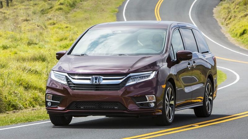 Chuyên THAY KÍNH XE ô tô tận nơi