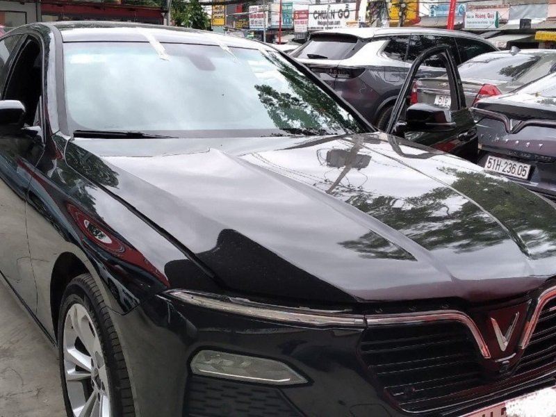 Thay KÍNH Ô tô corolla cross tận nơi