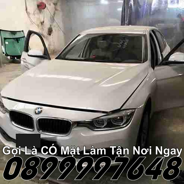 Thay kính xe ô tô, kính chắn gió, kính lái, kính trước ô tô Thay kính xe ô tô, kính chắn gió, kính lái, kính trước ô tô