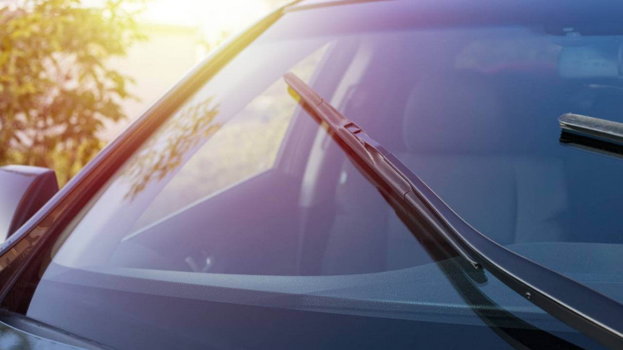 THAY KÍNH XE HƠI Tận Nơi