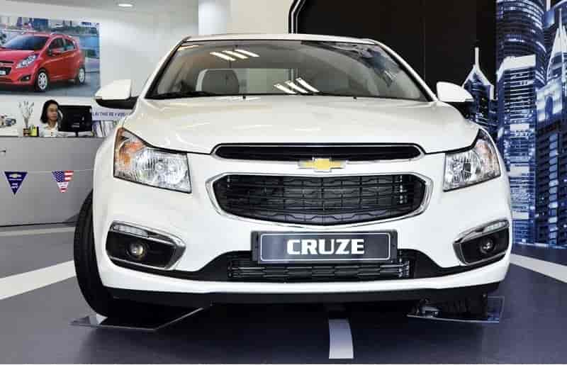 Thay KÍNH chắn gió ô tô, Thay KÍNH lái trước Ô tô Giá Rẻ Chuyên Thay KÍNH Ô tô tận nơi