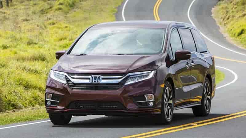 Chuyên THAY KÍNH XE ô tô tận nơi