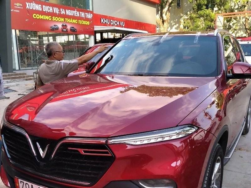 Thay KÍNH chắn gió ô tô, Thay KÍNH lái trước Ô tô Giá Rẻ Chuyên Thay KÍNH Ô tô tận nơi