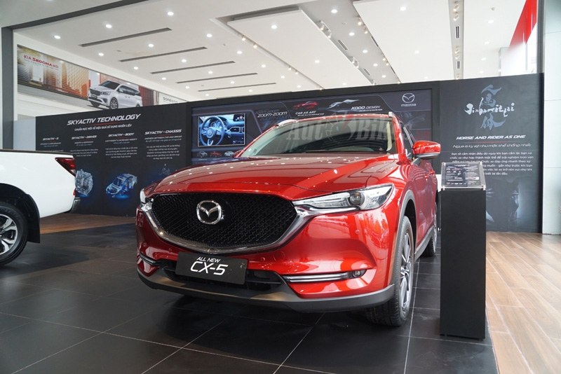 Chuyên THAY KÍNH XE ô tô tận nơi