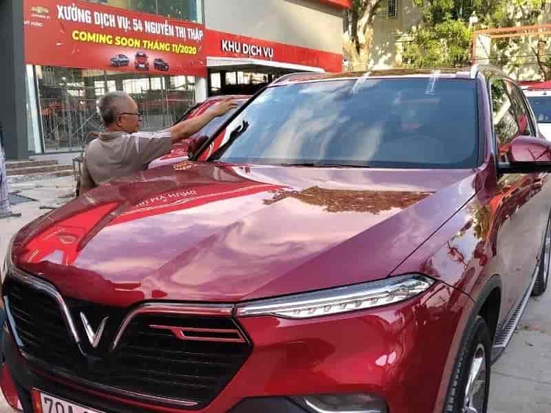 Công ty thay kính xe ô tô Chuyên cung cấp sỉ và lẻ Kính chắn gió ô tô trên toàn quốc