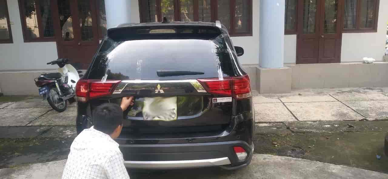 DÁN KÍNH CÁCH NHIỆT 8